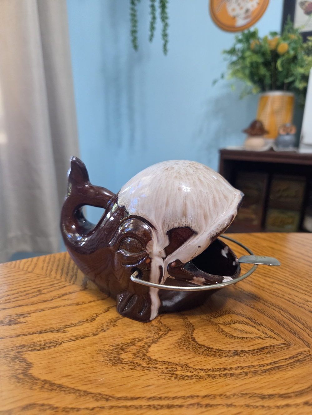 Vintage Drip Glaze Ceramic Whale Ashtray Match Holder Brown White Foam Glaze